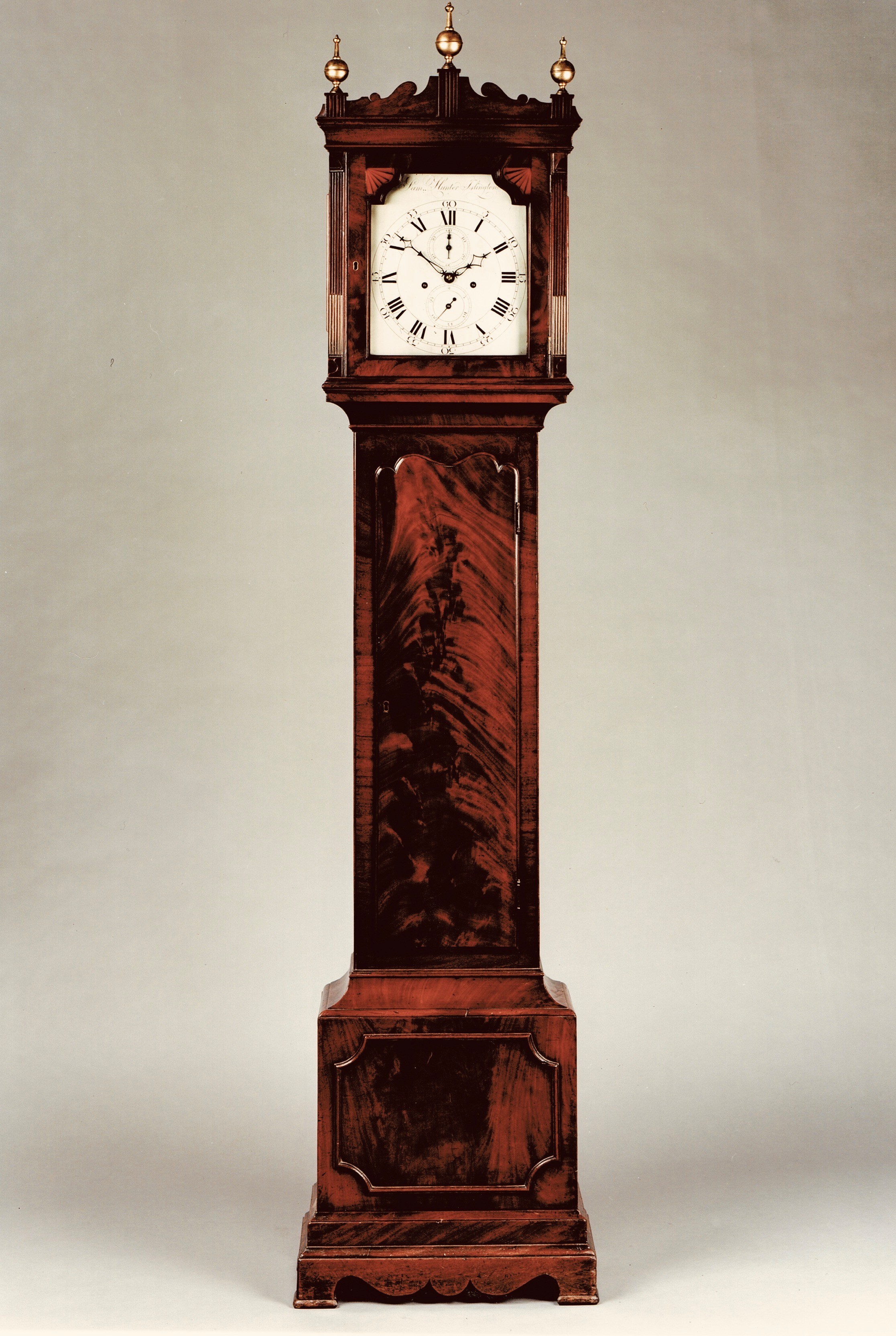 ANTIQUE GEORGE III MAHOGANY LONGCASE CLOCK BY SAMUEL HUNTER OF ISLINGTON LONDON